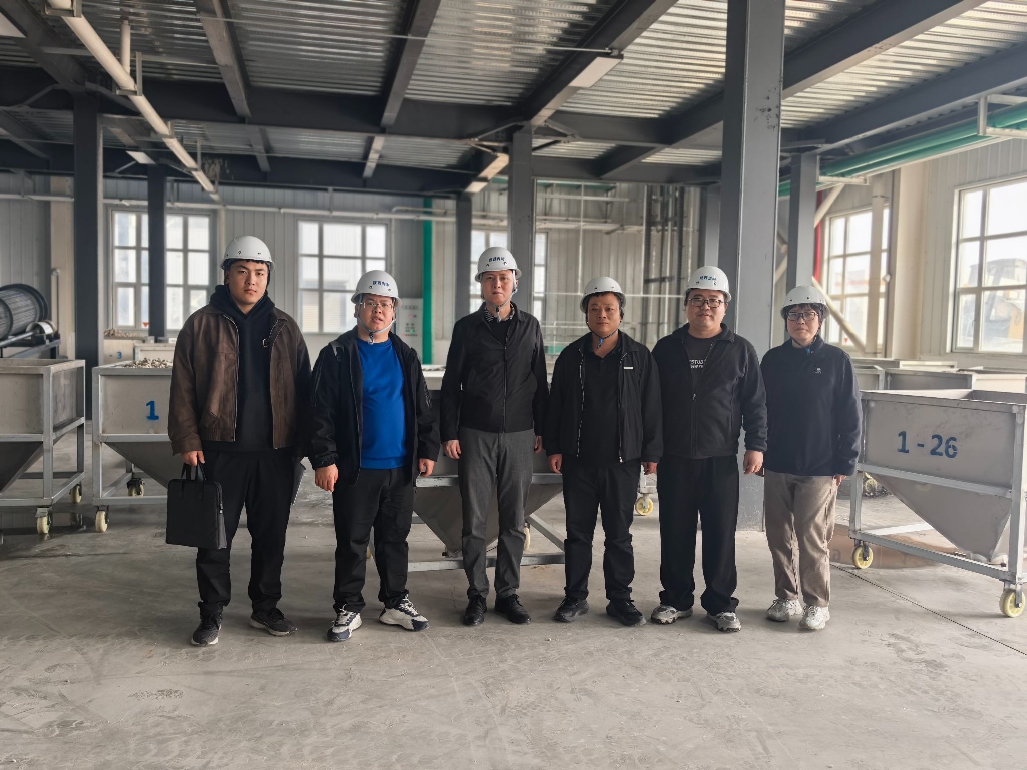 高纯石英专题|突破高端，引领革新：咸阳非矿...